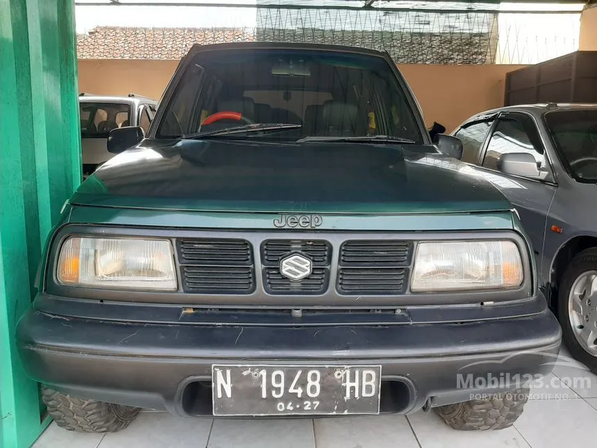 Jual Mobil Suzuki Escudo 1996 JLX 1.6 di Jawa Timur Manual SUV Hijau Rp 55.000.000