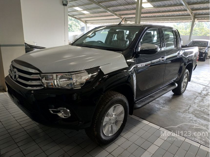 Jual Mobil  Toyota  Hilux  2021 V 2 4 di Jawa Barat Automatic 