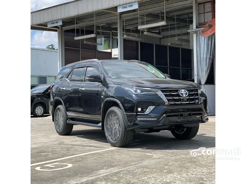 2024 Toyota Fortuner GR Sport Two-Tone SUV