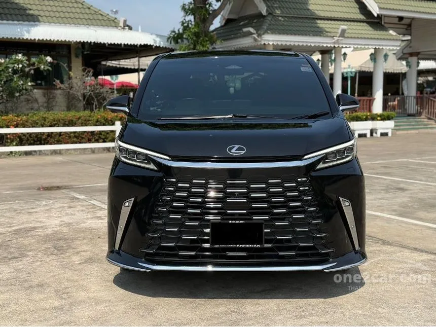 2024 Lexus LM350h Executive (7-Seater) Van