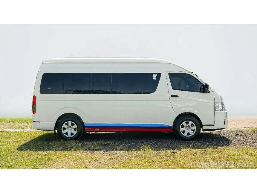 2024 Toyota Hiace Commuter Van