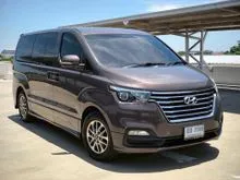 2019 Hyundai H-1 2.5 (ปี 18-24) Elite Van