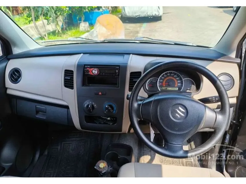 2014 Suzuki Karimun Wagon R GL Hatchback
