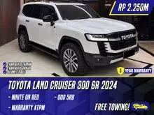 2024 Toyota Land Cruiser 3.3 300 GR-S SUV White on Red LC300 LC GR Sport Putih