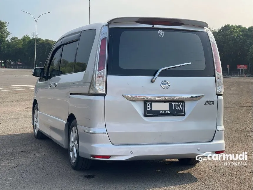 2013 Nissan Serena Highway Star MPV