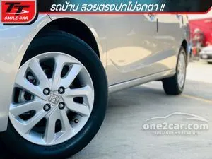 2015 Honda MOBILIO 1.5 V Wagon