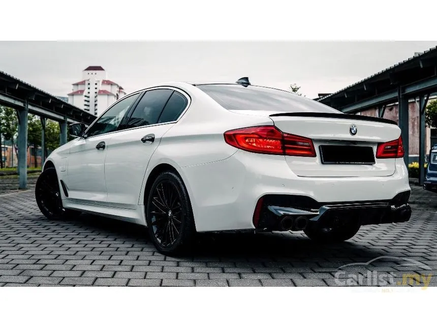 2019 BMW 530e M Sport Sedan