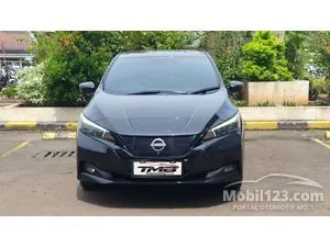 2023 Nissan Leaf (1 Tone) Hatchback