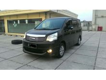 Toyota Nav1 2.0 V Lux AT Hitam 2013