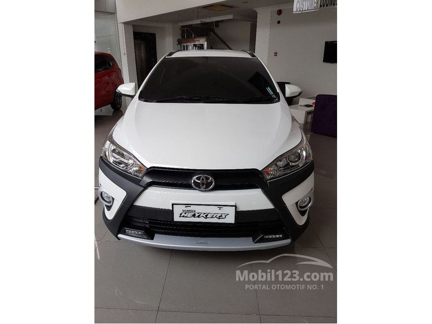 Jual Mobil Toyota Yaris 2017 TRD Sportivo Heykers 1.5 di 