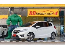 2016 Honda Jazz 1.5 (ปี 14-18) SV i-VTEC Hatchback AT