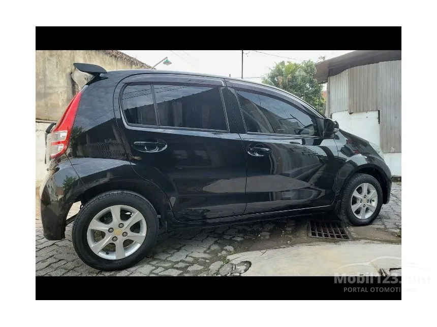 2013 Daihatsu Sirion D FMC DELUXE Hatchback