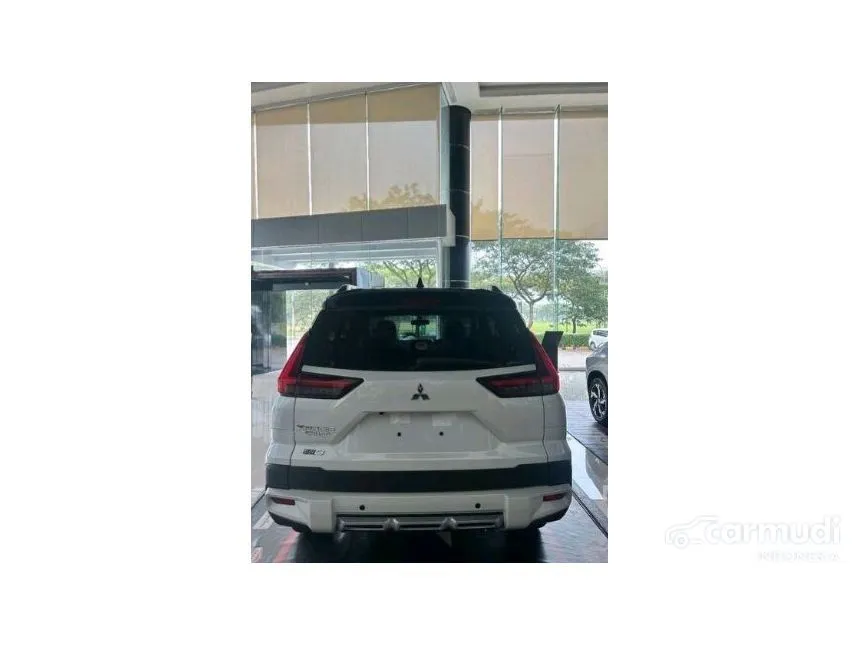 2024 Mitsubishi Xpander CROSS Premium Package Wagon