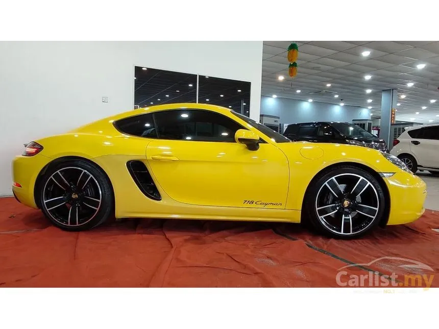 2018 Porsche 718 Cayman Coupe