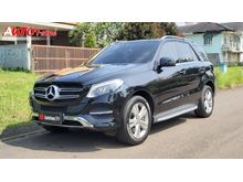 2016 Mercedes-Benz GLE400 3.0 Exclusive 4Matic SUV KM 26.000 Mercedes Benz GLE400 PBD 2016 Black On Black Full Original Gress Like New
