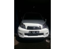 2014 Toyota Rush 1.5 G AT Creit Dp. 15 juta