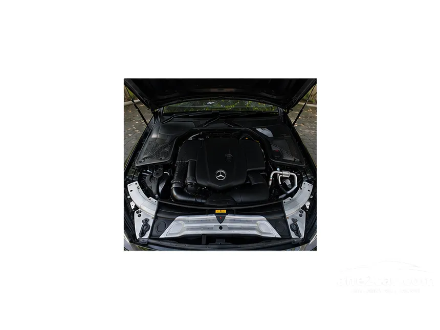 2017 Mercedes-Benz C250 AMG Dynamic Coupe