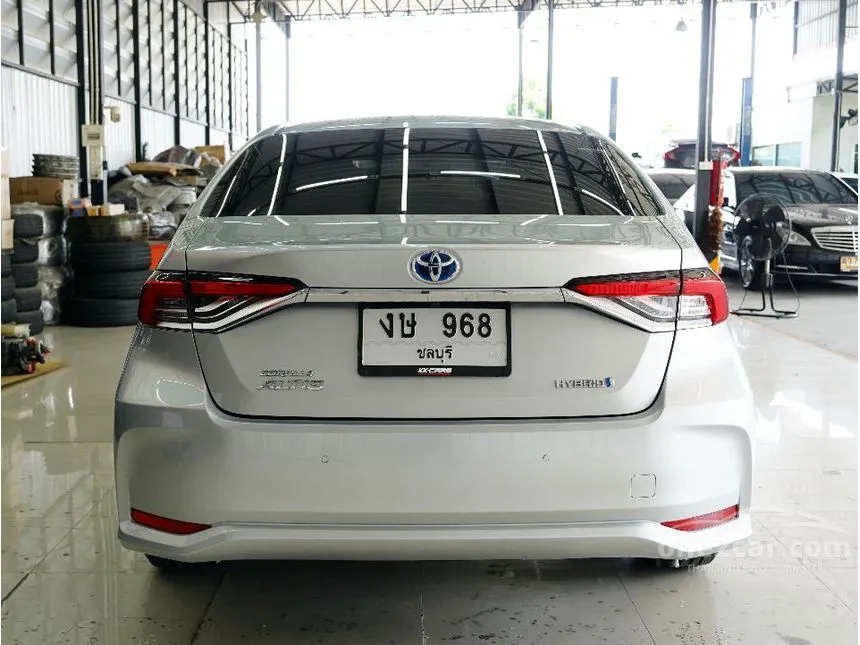 2019 Toyota Corolla Altis Hybrid Mid Sedan
