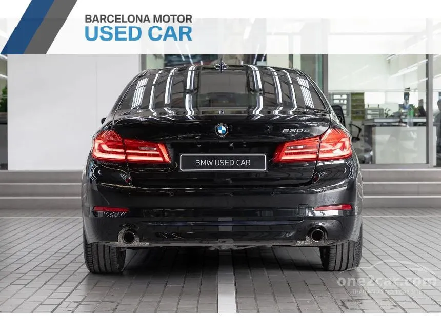2019 BMW 530e Elite Sedan