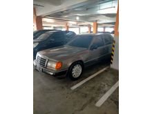 1988 Mercedes-Benz 300E w124
