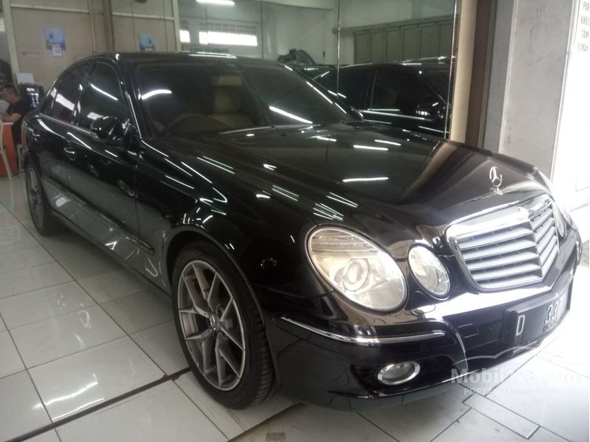 Jual Mobil Mercedes-Benz E280 2009 W211 3.0 di Jawa Barat 