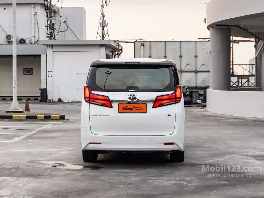 2023 Toyota Alphard G MPV