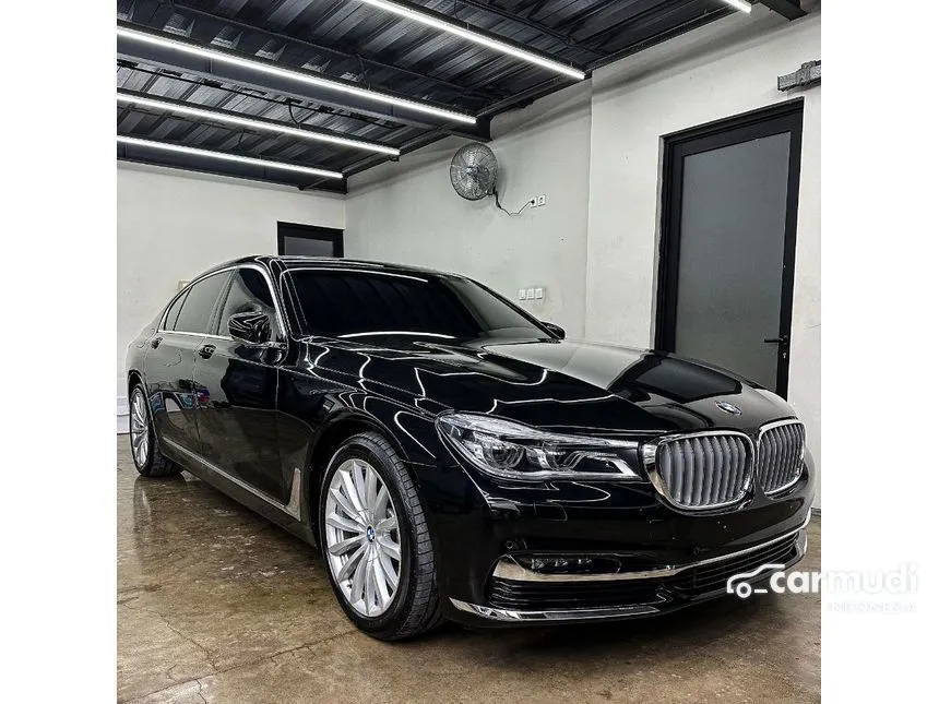 2017 BMW 740Li Executive Sedan