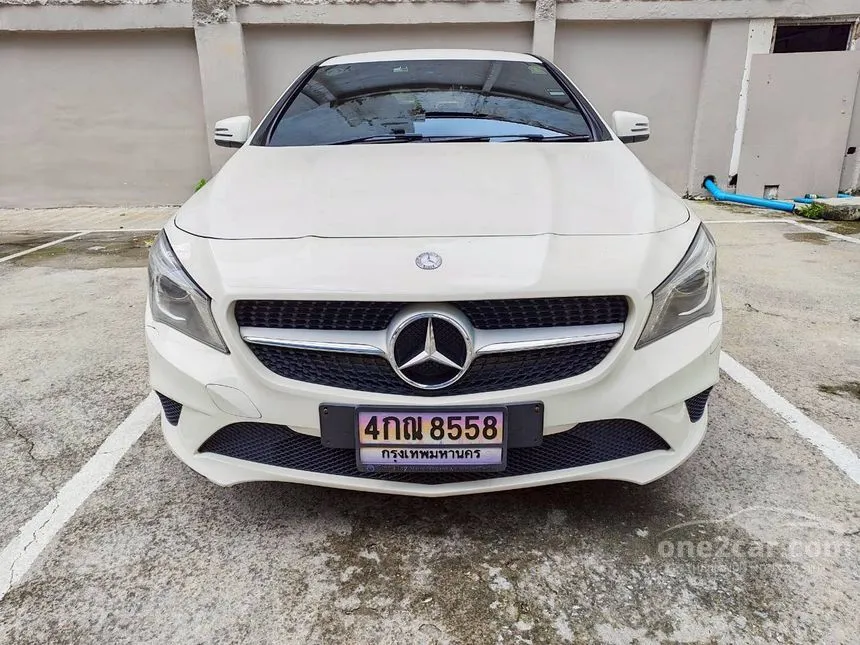 2015 Mercedes-Benz CLA180 Urban Coupe