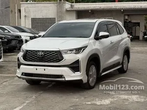 2025 Toyota Kijang Innova Zenix 2.0 Q HV TSS Modellista (Premium Color) MPV