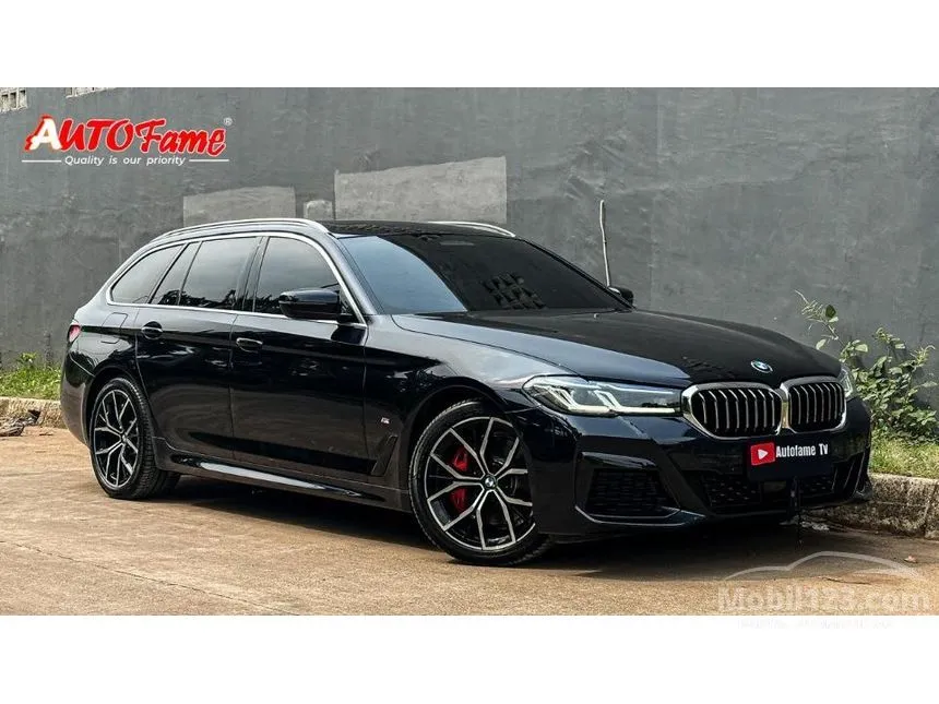 2022 BMW 530i M Sport Touring Wagon