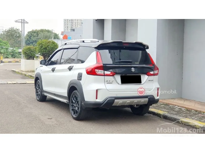 2024 Suzuki XL7 Alpha Hybrid SUV