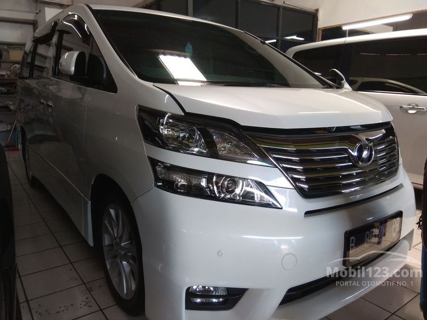 Toyota vellfire 2010