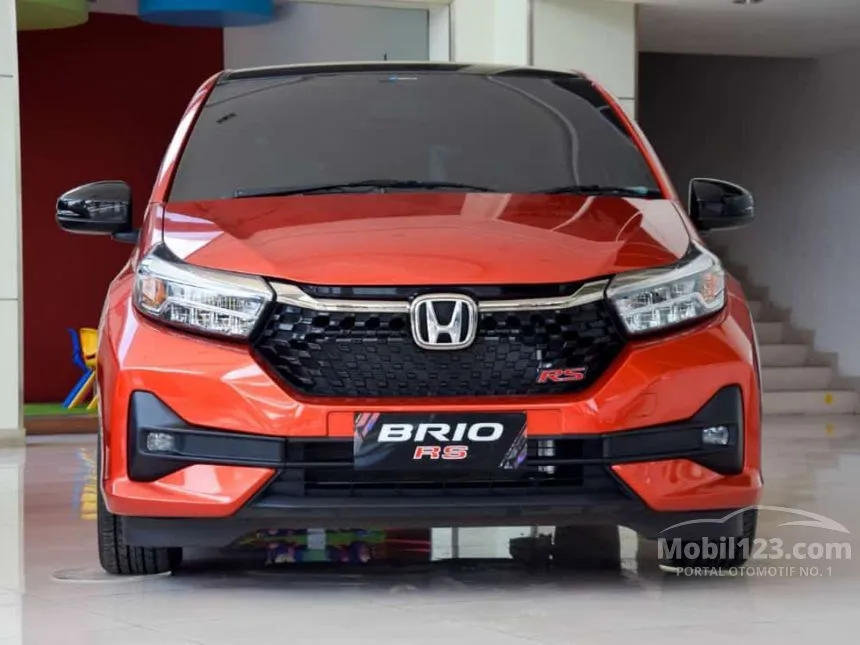 Jual Mobil Honda Brio 2024 E Satya 1.2 di DKI Jakarta Automatic Hatchback Marun Rp 189.900.000