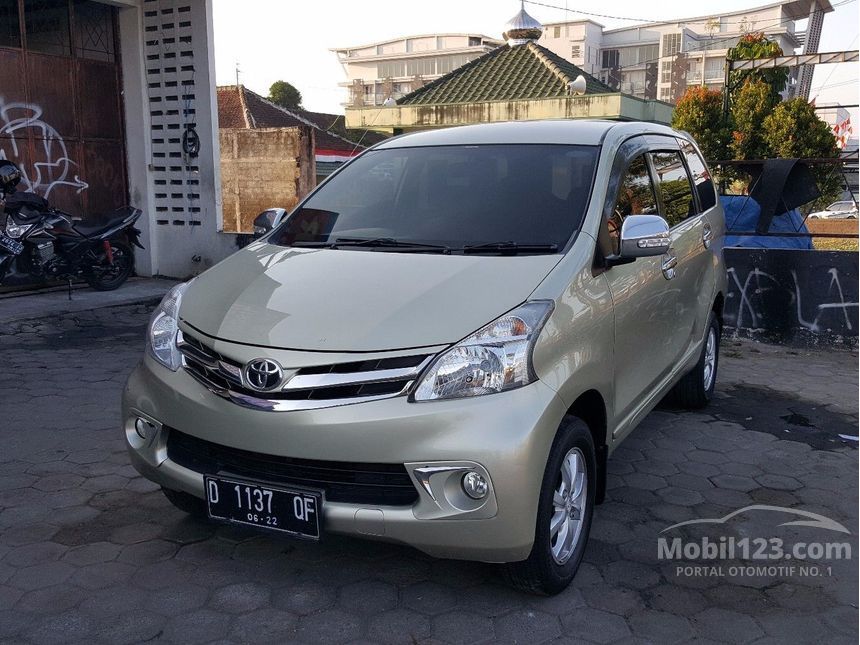 Jual Mobil  Toyota Avanza  2012 G  1 3 di Yogyakarta  Manual 