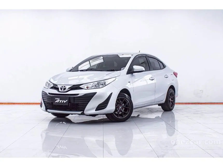 2019 Toyota Yaris Ativ J Sedan
