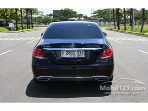 2018 Mercedes-Benz E250 2.0 AMG Line Wagon