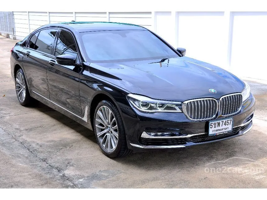 2016 BMW 740Li Pure Excellence Sedan