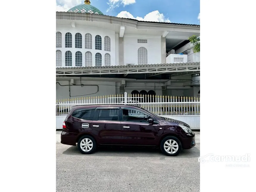 2015 Nissan Grand Livina SV MPV