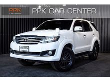 2013 Toyota Fortuner 2.7 (ปี 12-15) V SUV