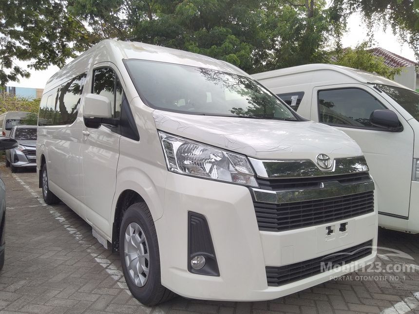 hiace premio 2019 harga