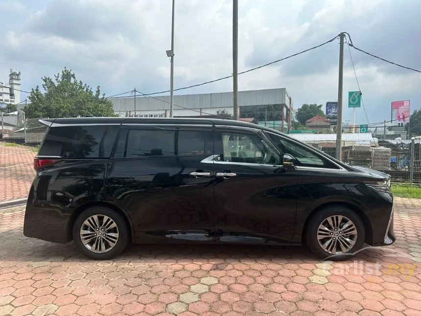 2023 Toyota Alphard Z MPV