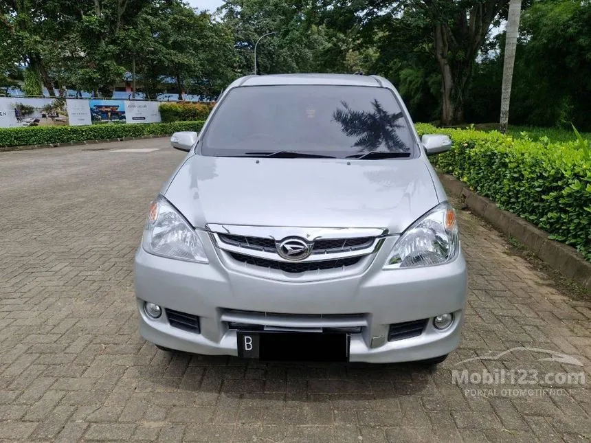 Jual Mobil Daihatsu Xenia 2011 Xi 1.3 di Jawa Barat Automatic MPV Silver Rp 97.000.000