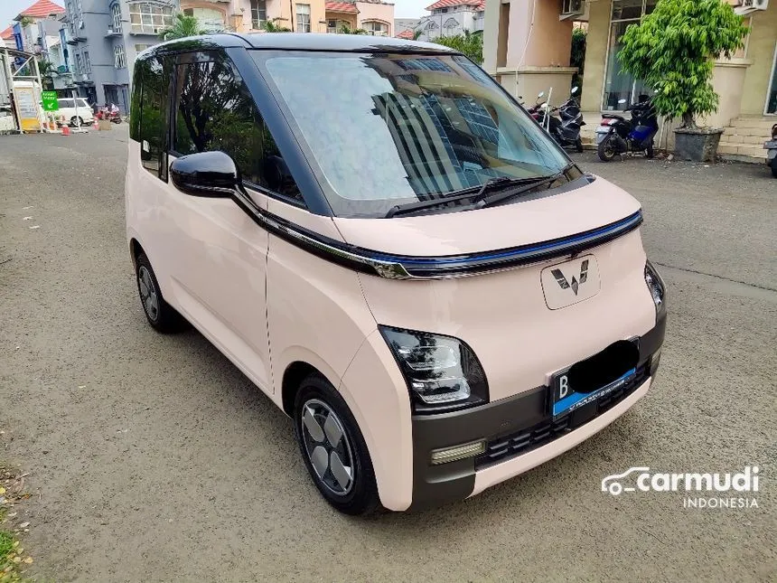 2022 Wuling Air EV Long Range Hatchback