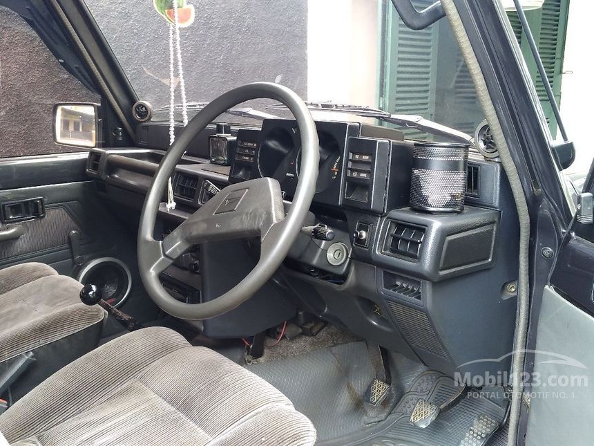 1993 Daihatsu Rocky F75 4x4 2.8 Manual Jeep