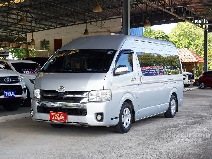 2017 Toyota HIACE D4D Van