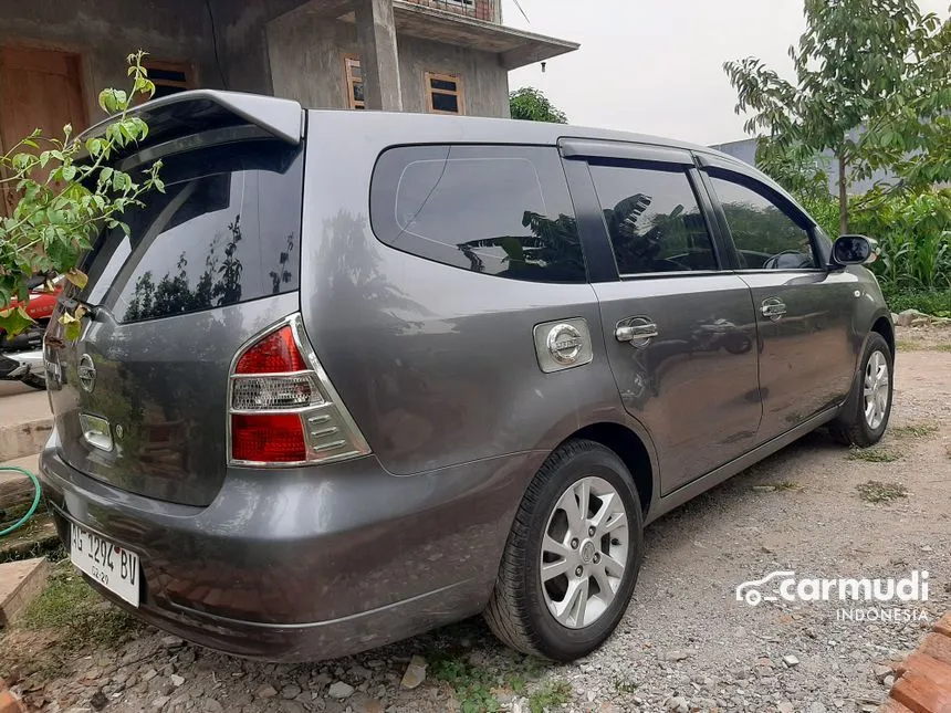 2013 Nissan Grand Livina SV MPV