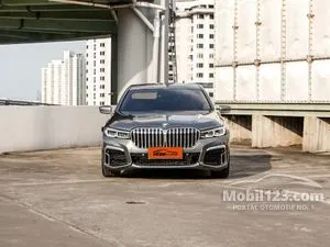 2016 BMW 740Li 3.0 Pure Excellence Sedan