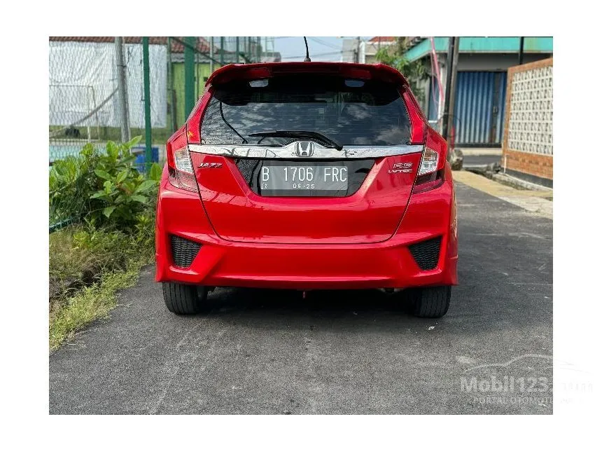 Jual Mobil Honda Jazz 2015 RS Limited Edition 1.5 di Jawa Barat Automatic Hatchback Merah Rp 170.000.000
