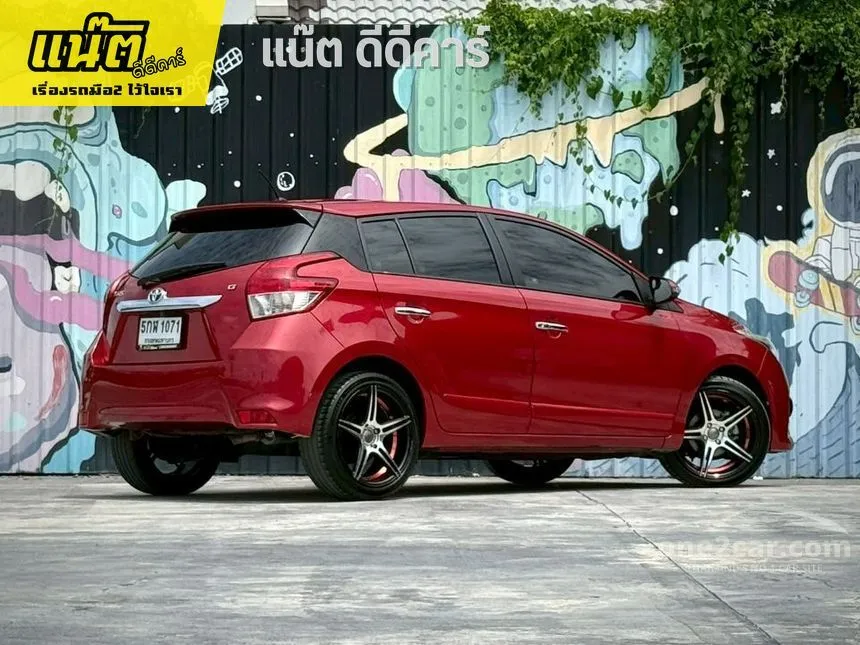 2017 Toyota YARIS G Hatchback