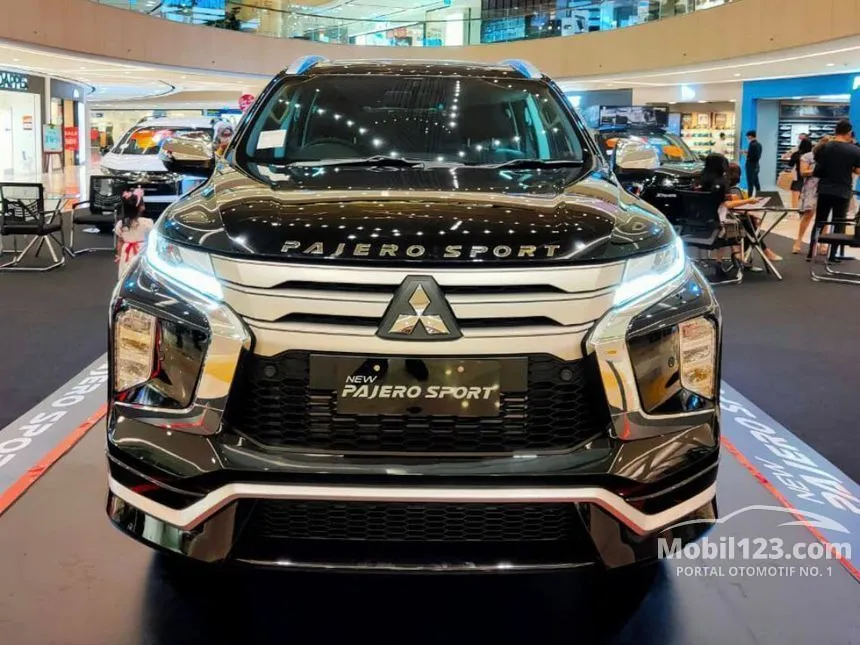 2021 Mitsubishi Pajero Sport Dakar SUV
